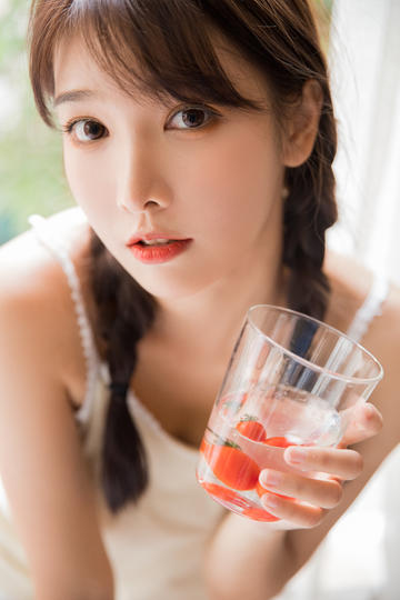 日韩巨乳不卡